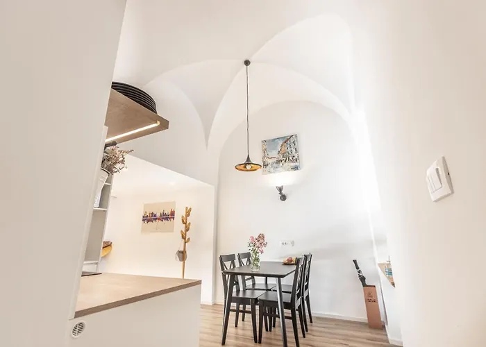 Old Quarter ليوبليانا